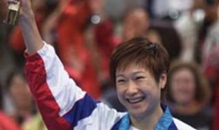 中国第一枚金牌 中国第一枚金牌